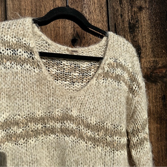 Free People Tan Cream Knit Sweater - Picture 4 of 8
